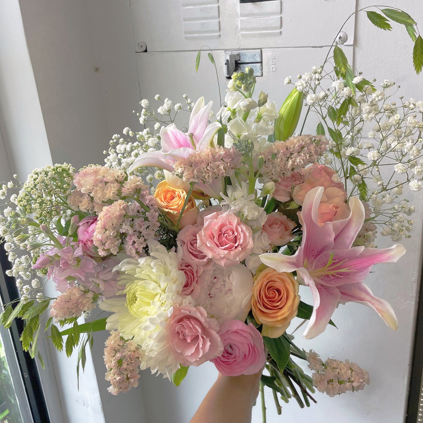 Large Hand-Tied Bouquet