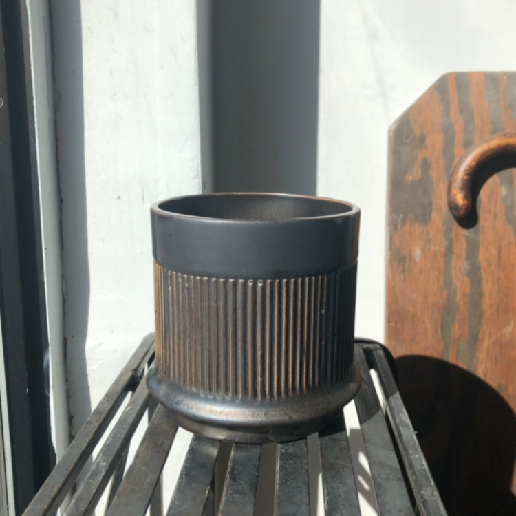 4.75" Westcott Pot