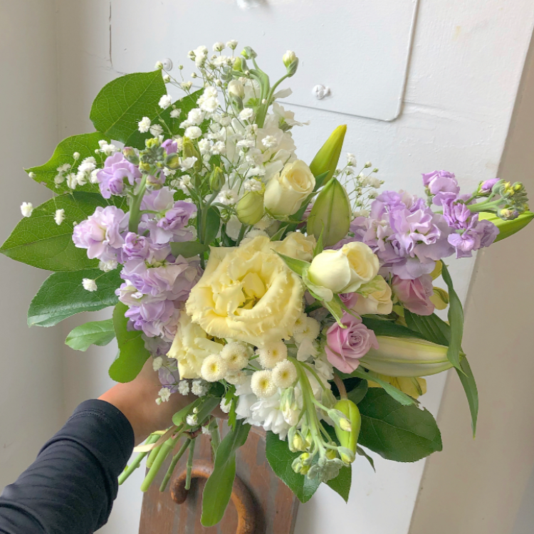 Small Hand-Tied Bouquet