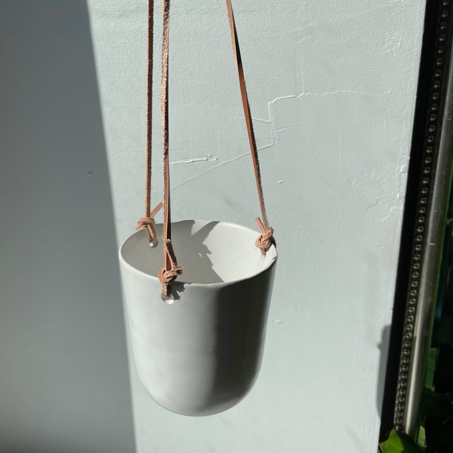 4"/5" Doni Hanging Pot